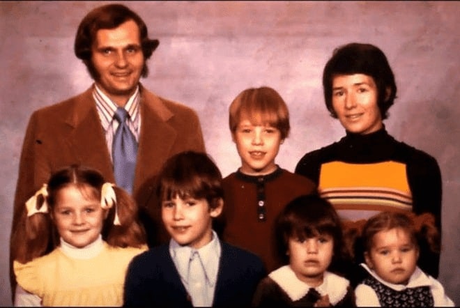 Фил Хельмут в детстве