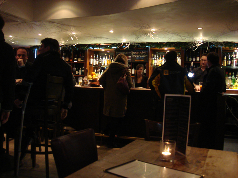 Особенности культуры покера в Англии 15